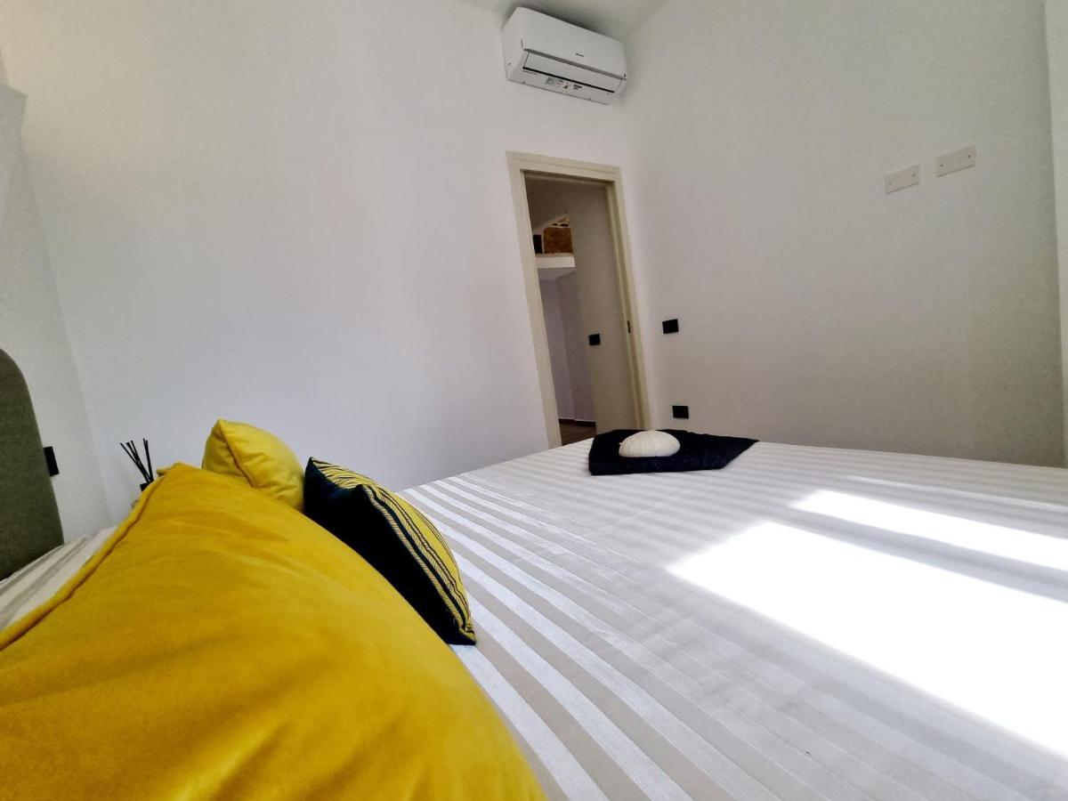 Ferienwohnung Stazzo San Teodoro Il Ginepro Piscina Condivisa Exterior foto